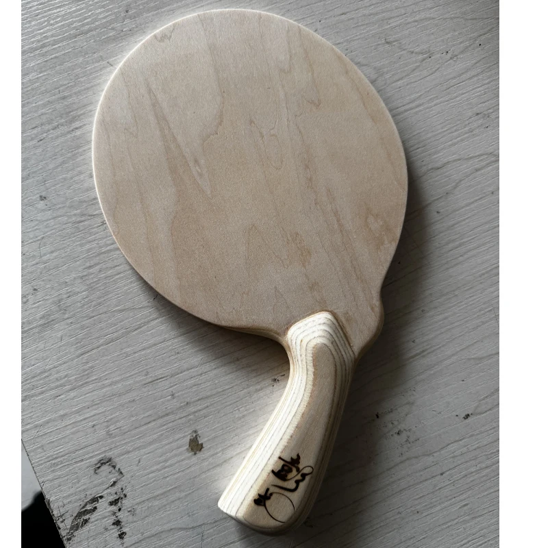 不規則な形状の卓球ラケットユニークなスタイルのピンポンブレー - Table Tennis Launcher のレビューと価格